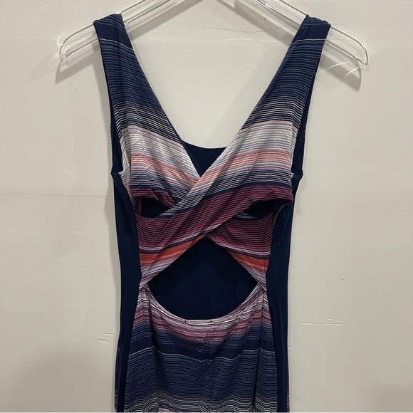 Gilli Stripe Stretch Maxi Dress Navy Small Open Back Sleeveless - Picture 4 of 8